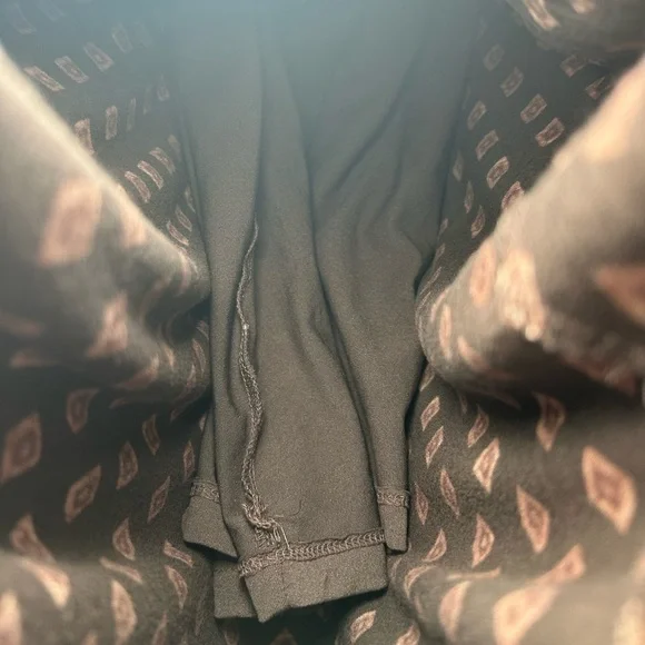 Ann Taylor LOFT Geometric Ruched Sleeveless Dress- Grey/ White Size X-Small - Picture 5 of 7